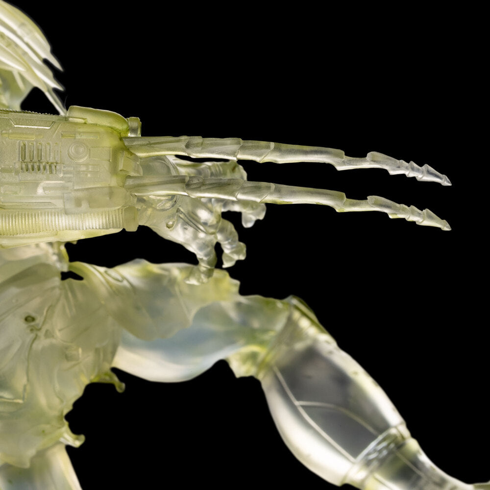 Weta Workshop Mini Epics Cloaked Jungle Hunter