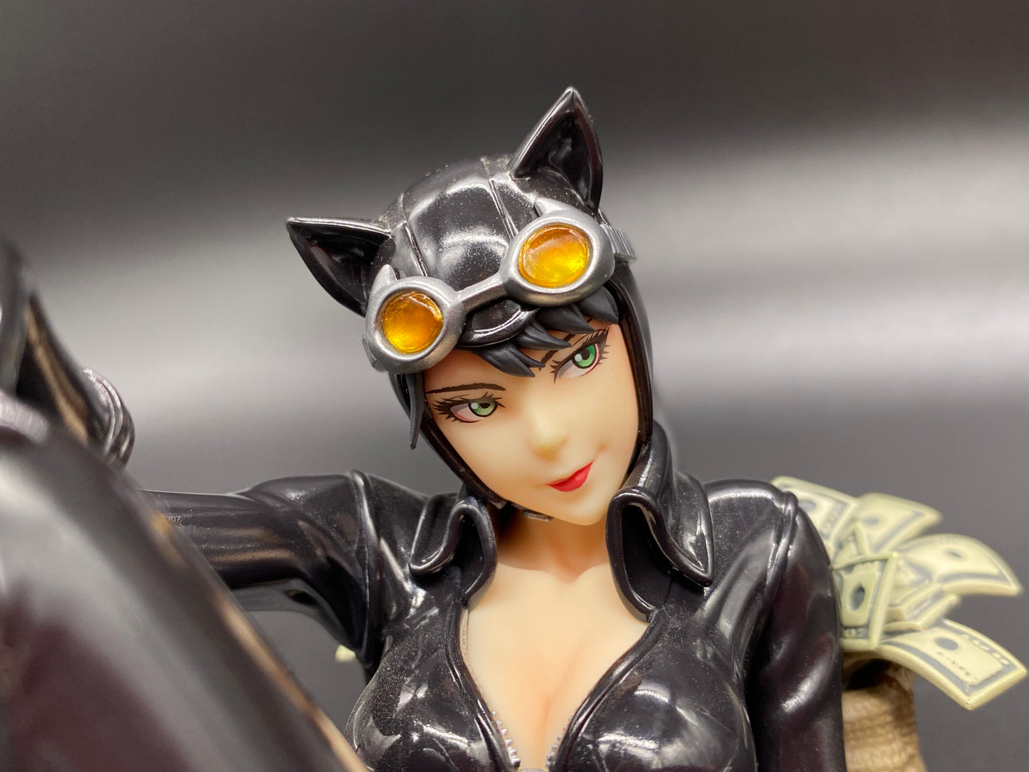 DC Comics Catwoman Returns Bishoujo Statue